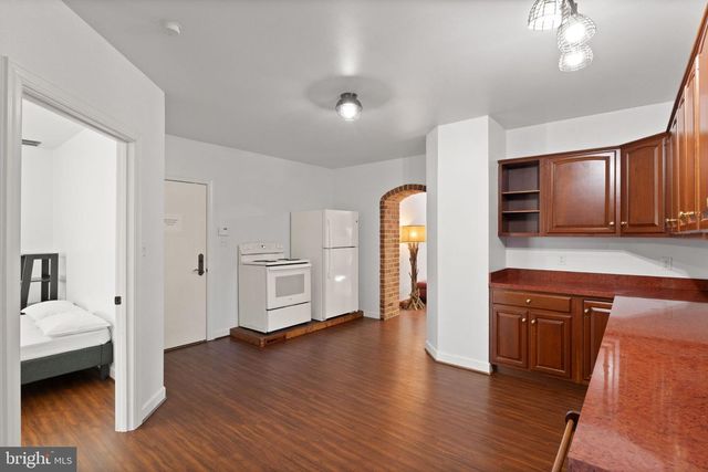 4015 N RANDOLPH ST, Arlington, VA 22207