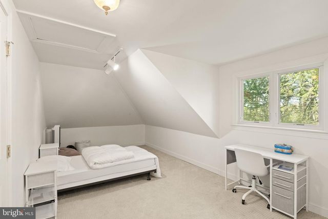 4015 N RANDOLPH ST, Arlington, VA 22207