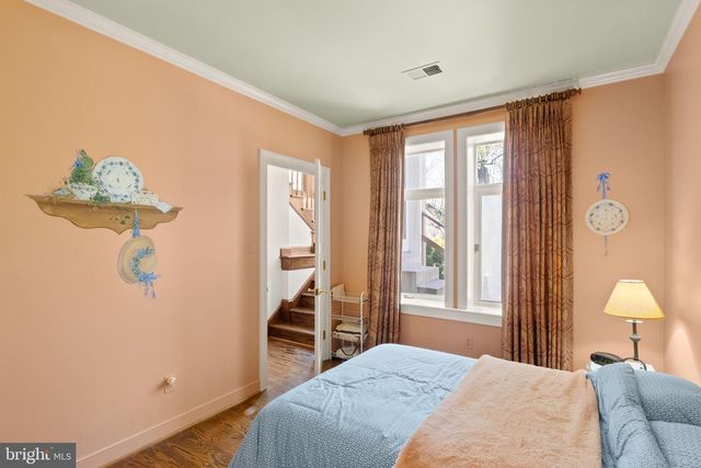 4015 N RANDOLPH ST, Arlington, VA 22207