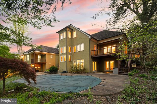 4015 N RANDOLPH ST, Arlington, VA 22207