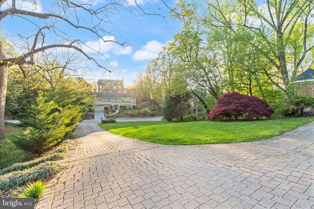 4015 N RANDOLPH ST, Arlington, VA 22207