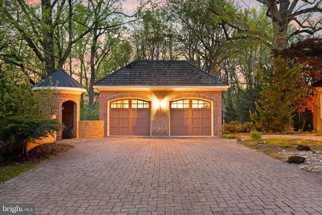 4015 N RANDOLPH ST, Arlington, VA 22207