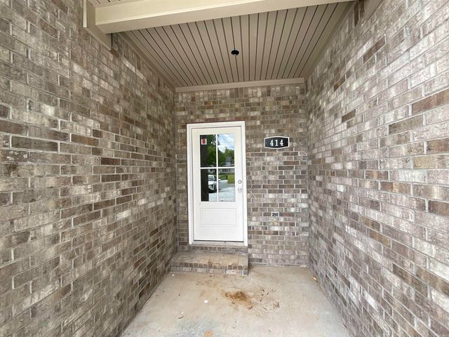 410, 412, 414 England Street, Lonoke, AR 72086