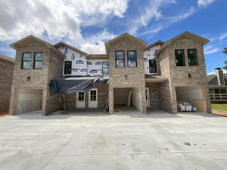 410, 412, 414 England Street, Lonoke, AR 72086