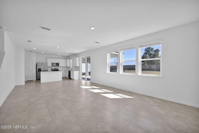 3620 AMERICANA Drive, Green Cove Springs, FL 32043