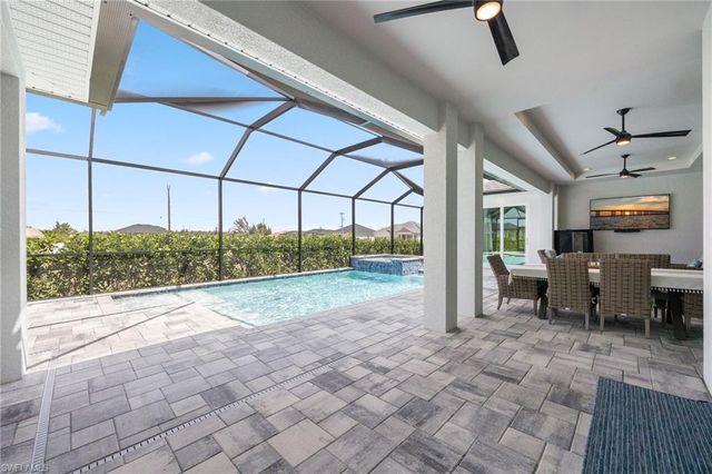 4105 NW 20th ST, Cape Coral, FL 33993