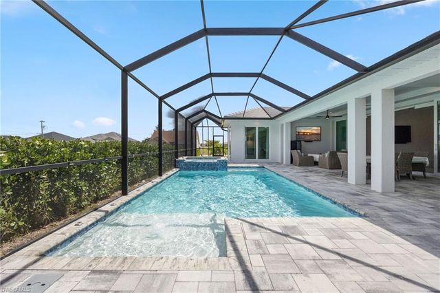 4105 NW 20th ST, Cape Coral, FL 33993