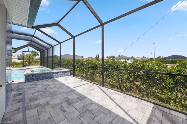 4105 NW 20th ST, Cape Coral, FL 33993