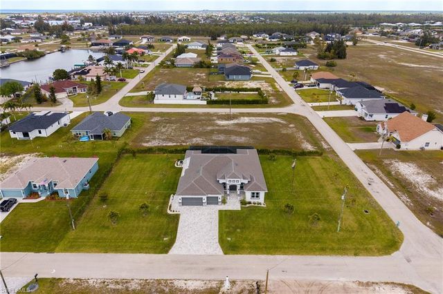 4105 NW 20th ST, Cape Coral, FL 33993