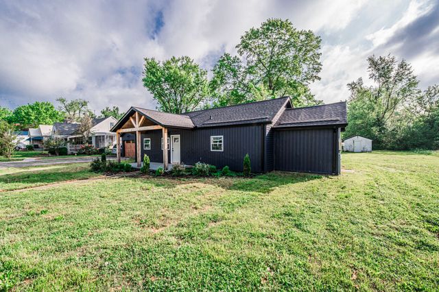 204 Wilson Ave, Auburn, KY 42206