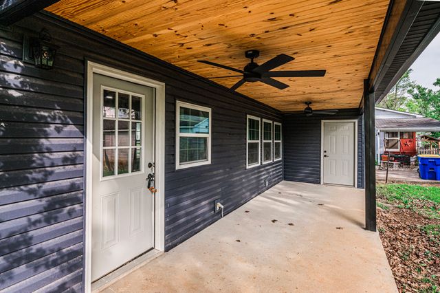 204 Wilson Ave, Auburn, KY 42206