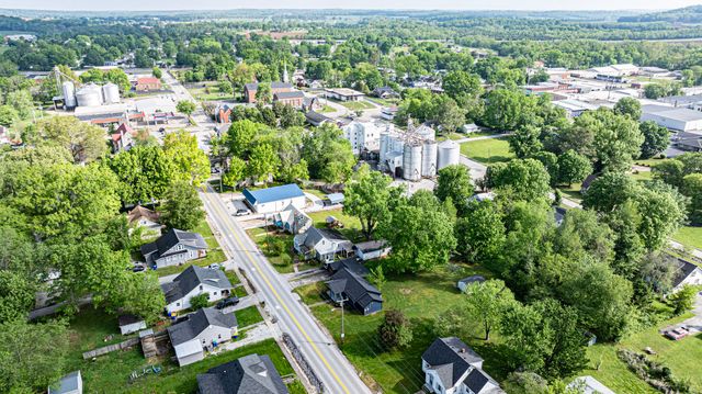 204 Wilson Ave, Auburn, KY 42206