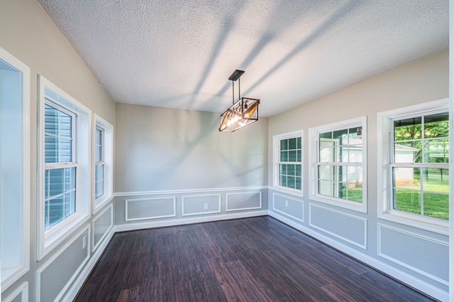204 Wilson Ave, Auburn, KY 42206