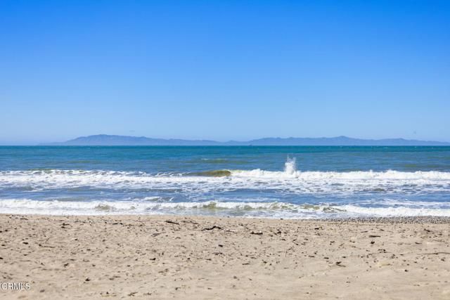 1081 Brockton Lane B, Ventura, CA 93001