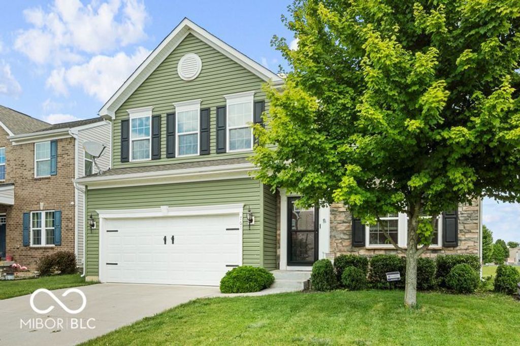 761 Reunion Lane, Greenwood, IN 46143