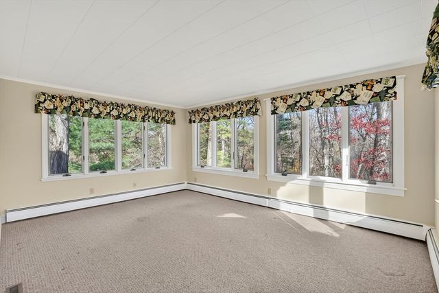 35 Birch Hill Rd, Agawam, MA 01001