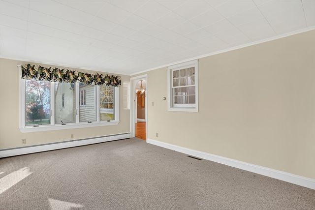 35 Birch Hill Rd, Agawam, MA 01001