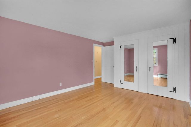 35 Birch Hill Rd, Agawam, MA 01001