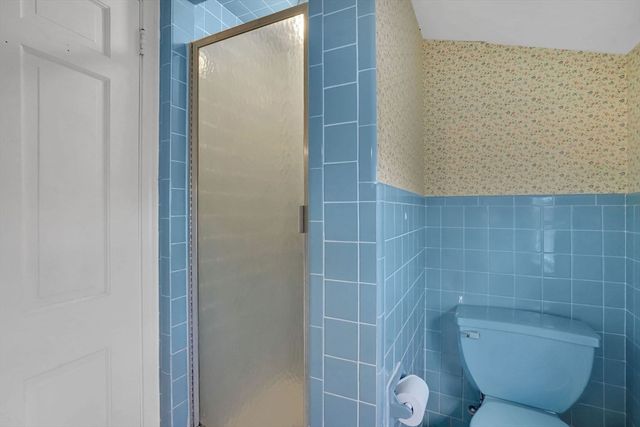 35 Birch Hill Rd, Agawam, MA 01001