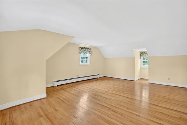 35 Birch Hill Rd, Agawam, MA 01001