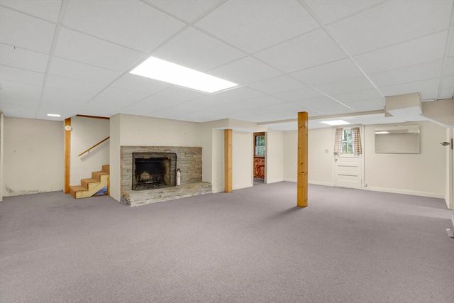 35 Birch Hill Rd, Agawam, MA 01001