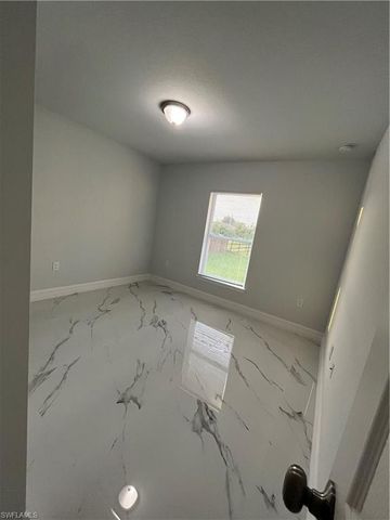 4110 19th ST SW, Lehigh Acres, FL 33976