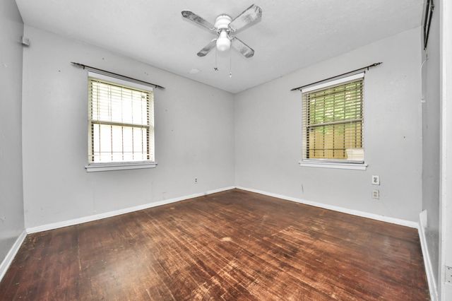15709 Woodforest Boulevard, Channelview, TX 77530