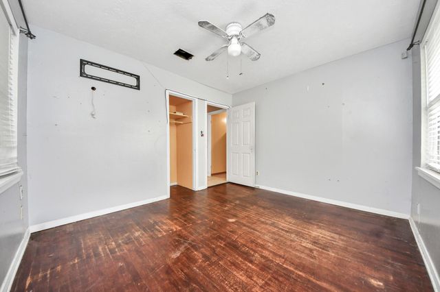 15709 Woodforest Boulevard, Channelview, TX 77530
