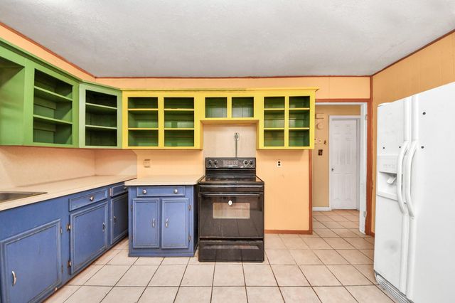 15709 Woodforest Boulevard, Channelview, TX 77530