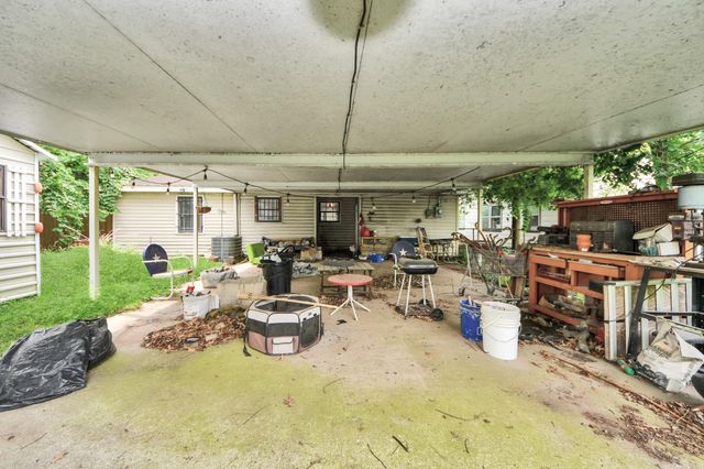 15709 Woodforest Boulevard, Channelview, TX 77530