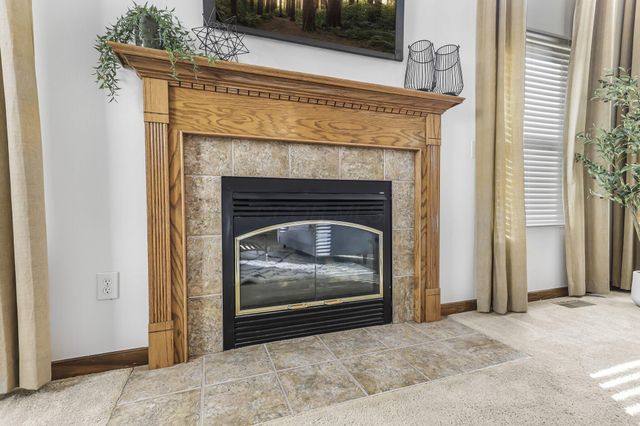 190 Fox Glen Drive W, Pickerington, OH 43147