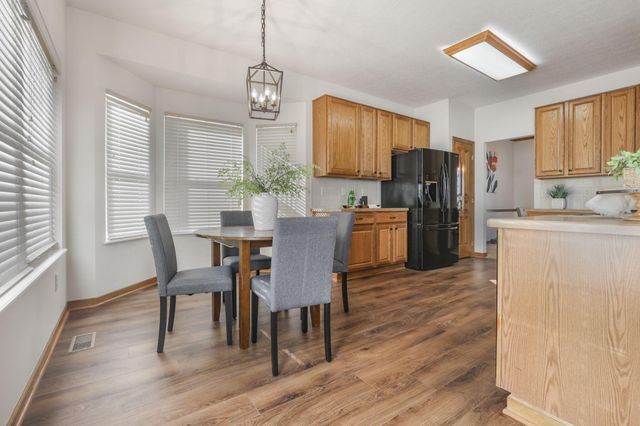 190 Fox Glen Drive W, Pickerington, OH 43147