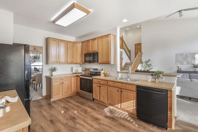 190 Fox Glen Drive W, Pickerington, OH 43147