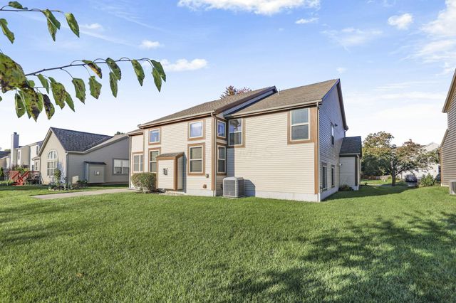 190 Fox Glen Drive W, Pickerington, OH 43147