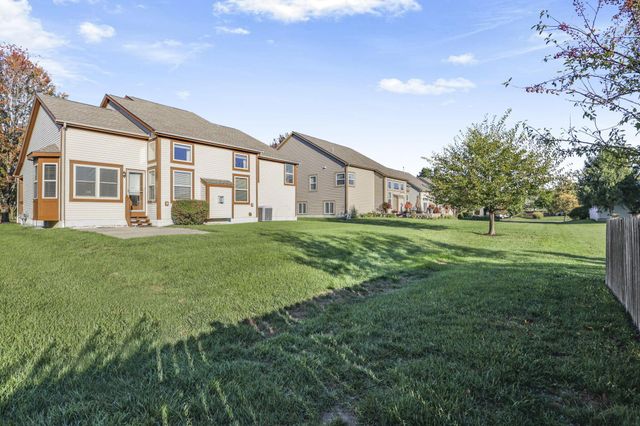 190 Fox Glen Drive W, Pickerington, OH 43147