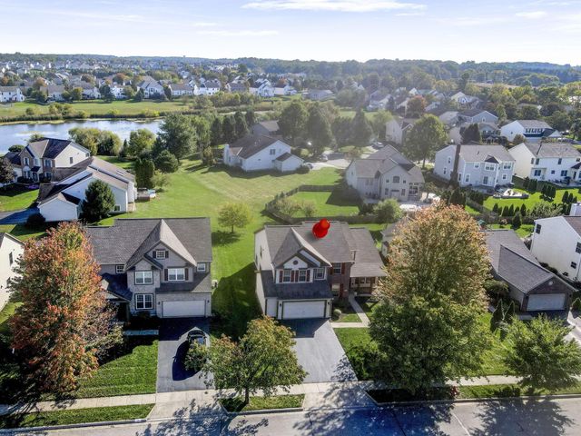 190 Fox Glen Drive W, Pickerington, OH 43147