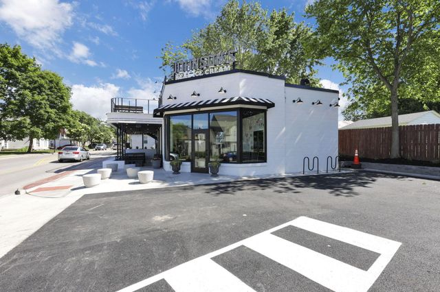 190 Fox Glen Drive W, Pickerington, OH 43147