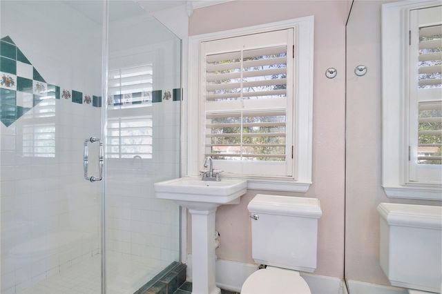 2400 S PARK AVENUE, Sanford, FL 32771