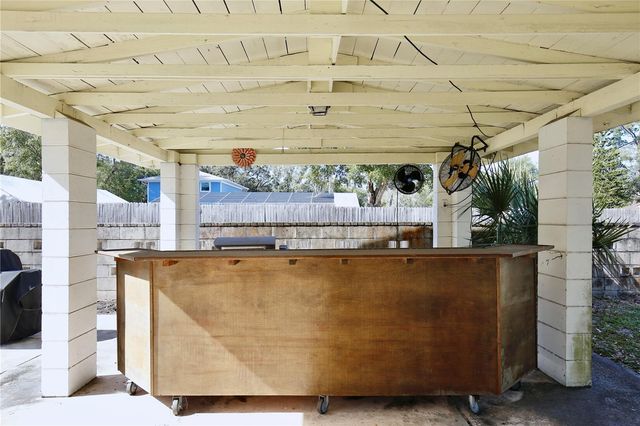 2400 S PARK AVENUE, Sanford, FL 32771