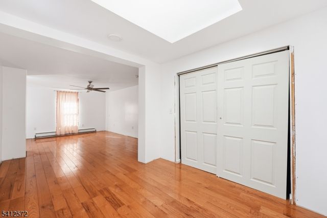 17 High St, Andover Boro, NJ 07821