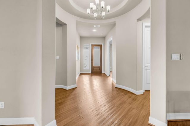 221 Garden Gate LN, Liberty Hill, TX 78642