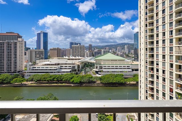 400 Hobron Lane 1914, Honolulu, HI 96815