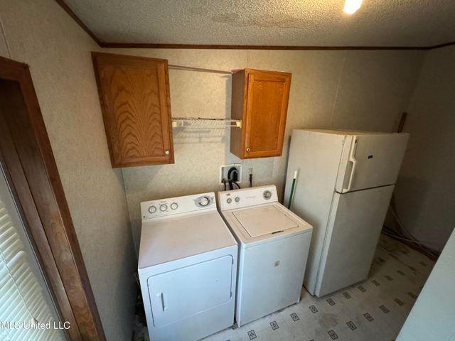 2041 King Road, Southaven, MS 38671