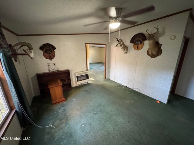 2041 King Road, Southaven, MS 38671