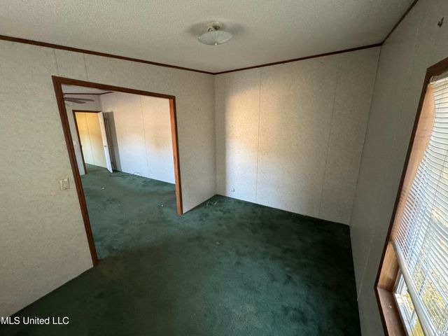 2041 King Road, Southaven, MS 38671