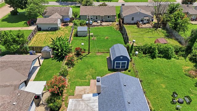 332 E 45th Place, Tulsa, OK 74105