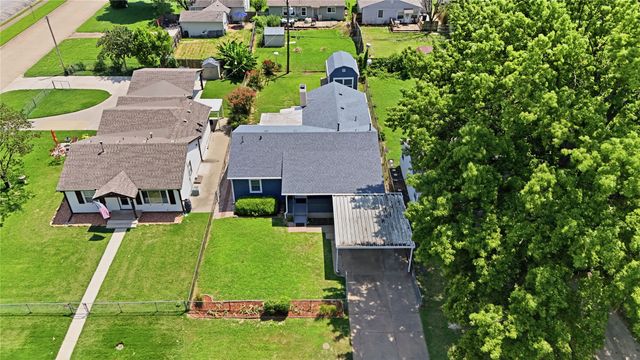 332 E 45th Place, Tulsa, OK 74105