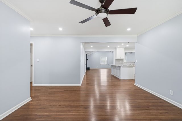 332 E 45th Place, Tulsa, OK 74105