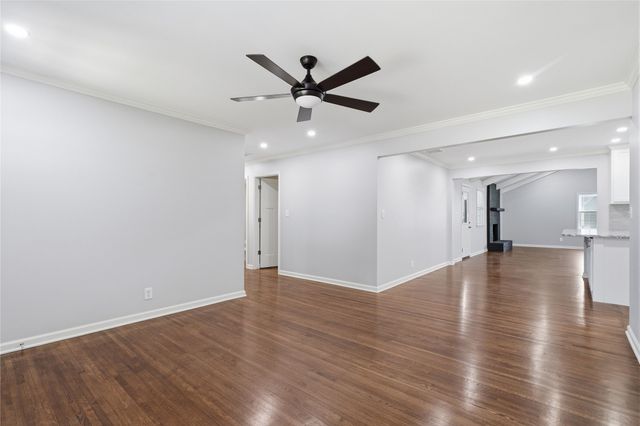 332 E 45th Place, Tulsa, OK 74105