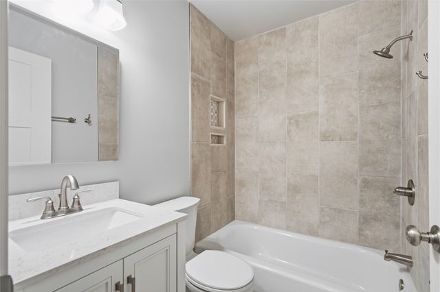 332 E 45th Place, Tulsa, OK 74105
